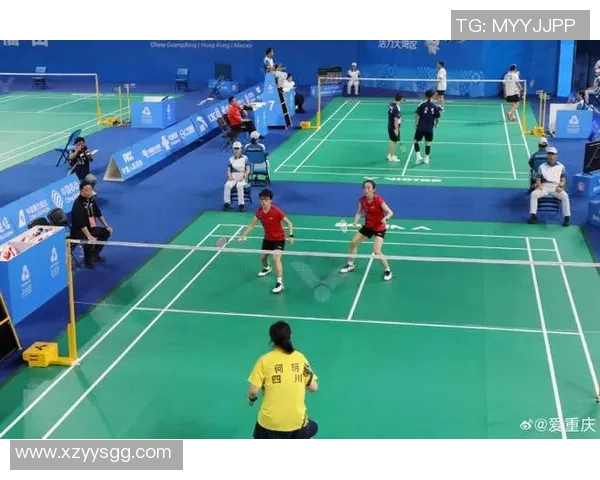重庆羽毛球队与西安羽毛球队对决分析个人能力与战术表现