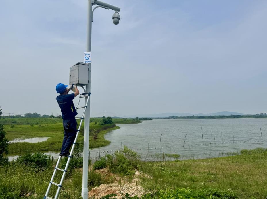 星空综合官网安徽挪动“水域尖兵”筑牢暑期防溺水宁静网(图1)